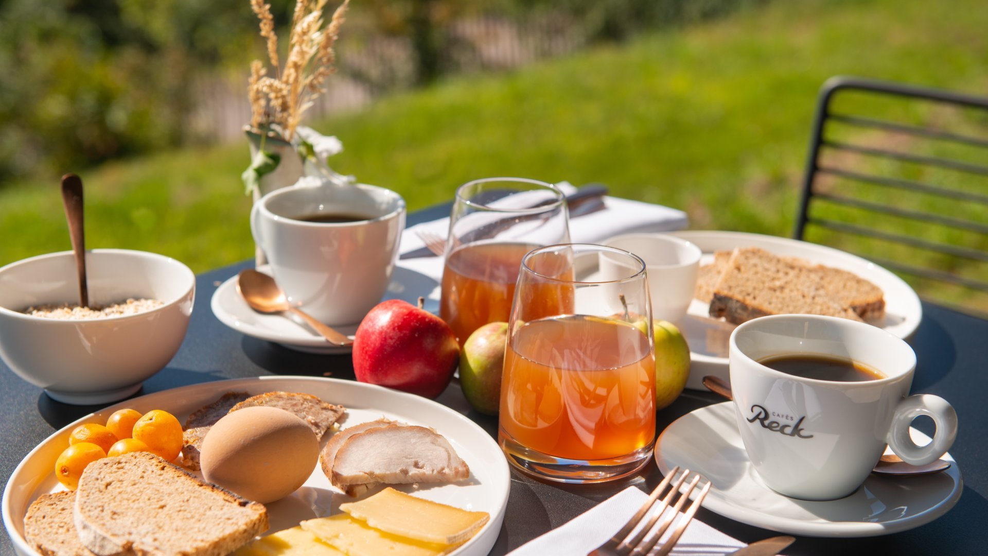 petit dejeuner hotel 48 nord en alsace, vosges